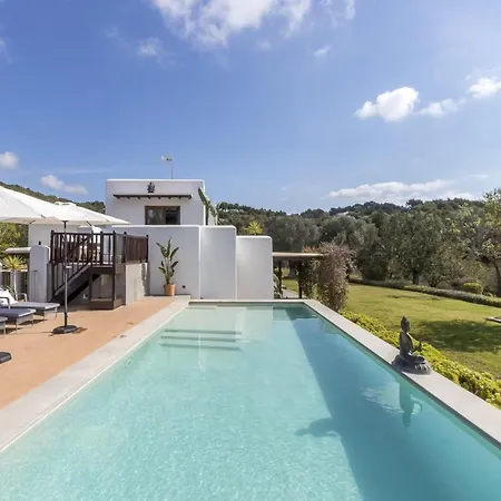 Rural Hideaway In Stcarlos Sant Carles de Peralta