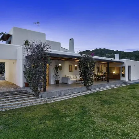 Rural Hideaway In Stcarlos