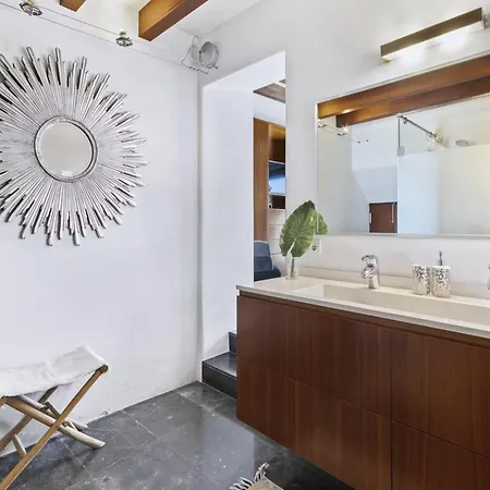 Rural Hideaway In Stcarlos Villa